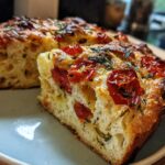 Warmes Tomatenbrot mit Kräutern